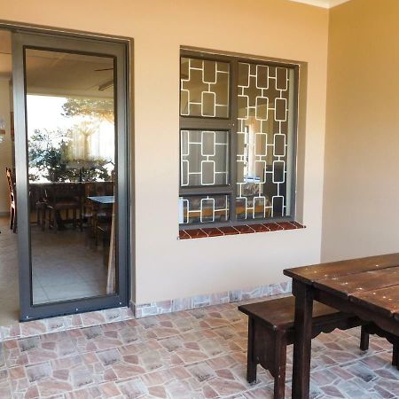 Mama Mia Cottages Oslo Beach Port Shepstone Exterior foto