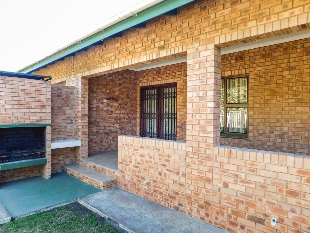 Mama Mia Cottages Oslo Beach Port Shepstone Exterior foto